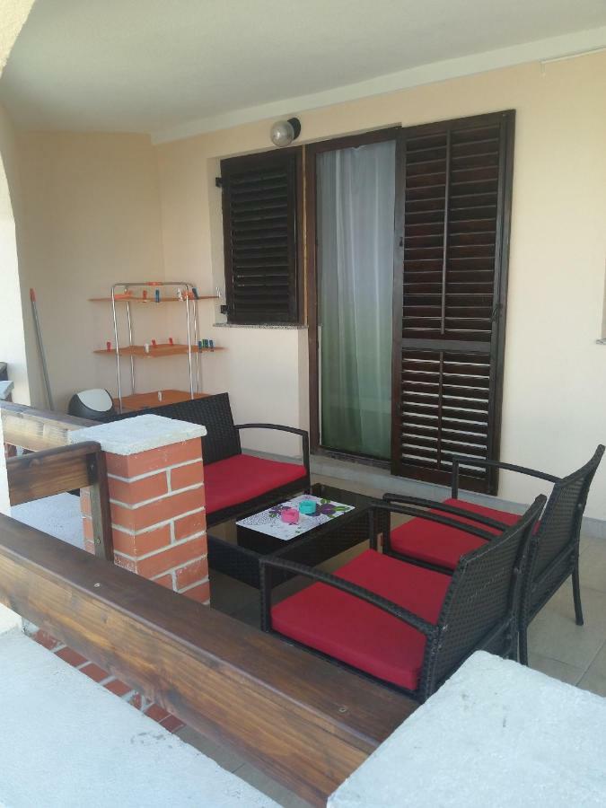 Ulica Zitna Xxvii Br.12 Apartman Ljevar Apartment Vir Exterior photo
