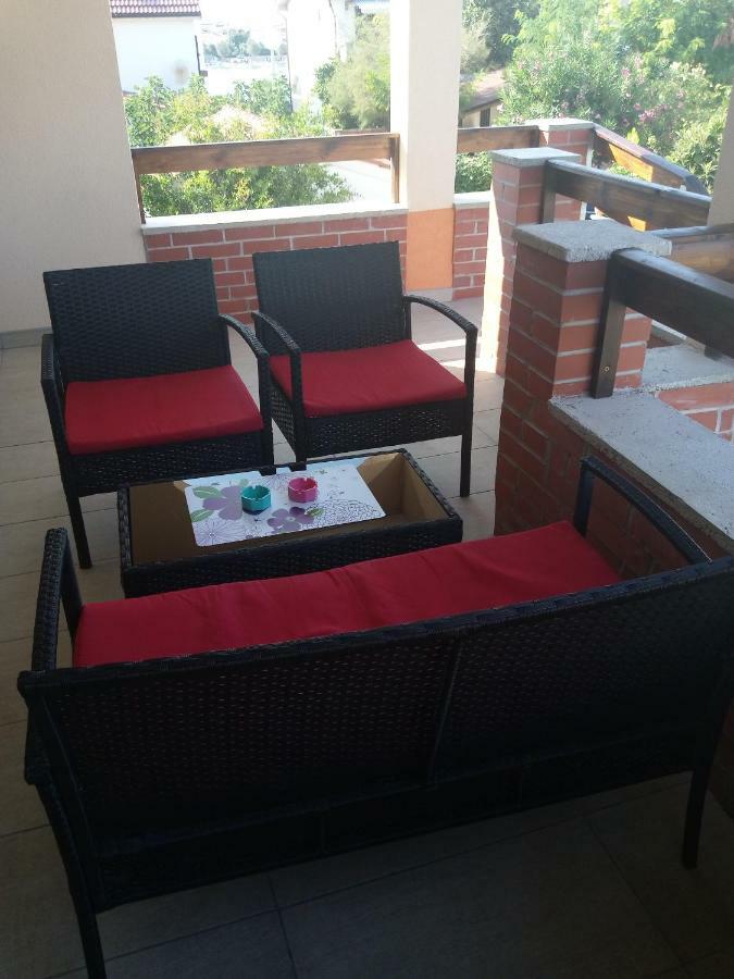 Ulica Zitna Xxvii Br.12 Apartman Ljevar Apartment Vir Exterior photo